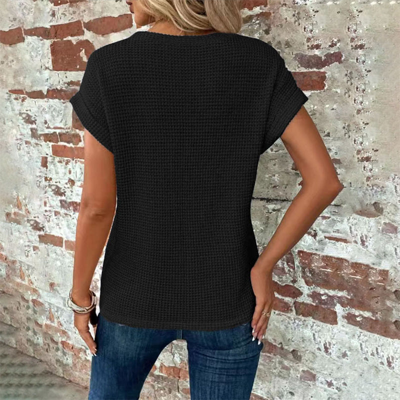 👗 50 % RABATT JUST NU! 🦇 Sommar-T-shirt för damer med virkade fladdermusärmar – Boho-virkning, luftiga ärmar och lätt material – Perfekt för varma dagar och en avslappnad stil ☀️