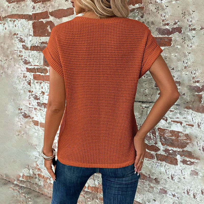 👗 50 % RABATT JUST NU! 🦇 Sommar-T-shirt för damer med virkade fladdermusärmar – Boho-virkning, luftiga ärmar och lätt material – Perfekt för varma dagar och en avslappnad stil ☀️