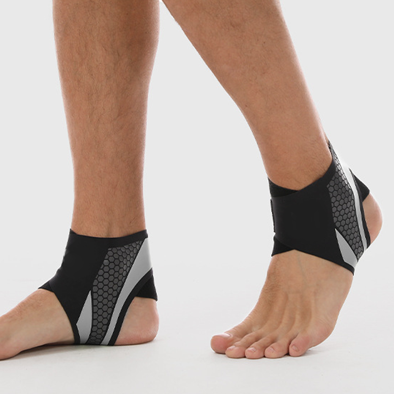 🦶 50% RABATT NU! 💪 Andningsbar Elastisk Fotledsstöd – Y-formad Kompression & Lätt Tyg – Perfekt för Löpning & Bollsporter 🏃