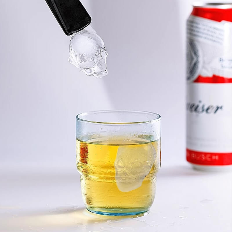 ✨ Köp 1 få 1 GRATIS🎁💀  🧊 DIY Silikonform Dödskalle Isbitar – Livsmedelsgodkänd, Långsamt Smältande & Perfekt För Whiskey, Cocktails & Halloweenfester 🎃