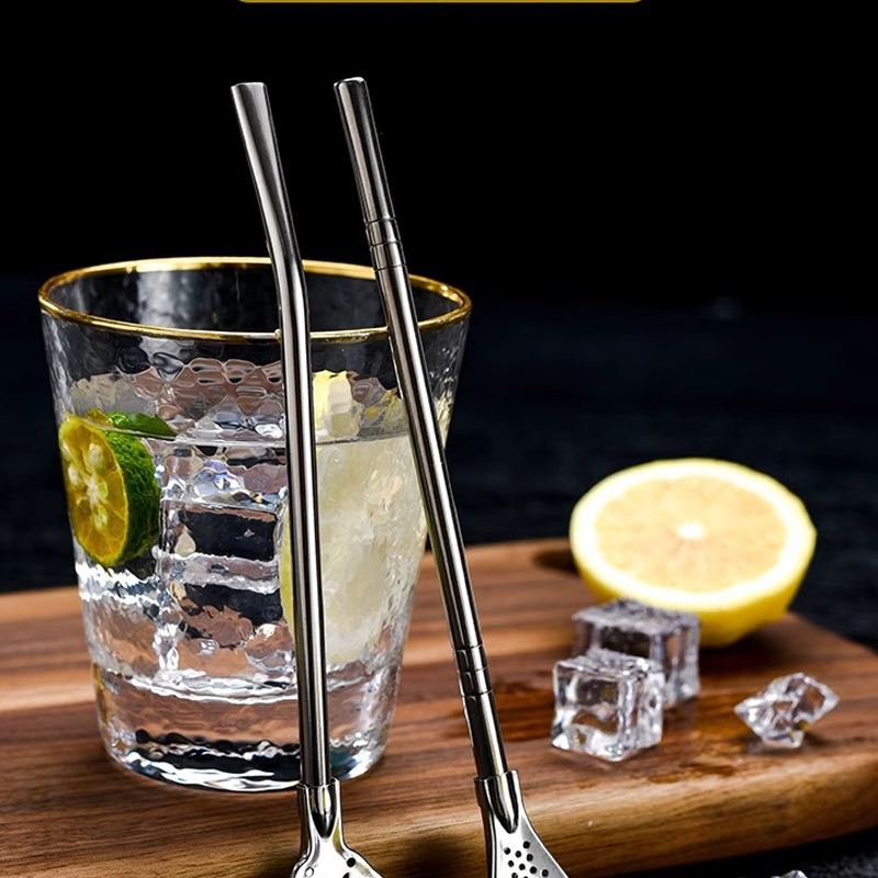 🥤Köp 1, få 1 gratis⏰ 304 rostfritt stål 2-i-1 sugrörssked, avtagbar design för enkel rengöring och återanvändning🥄